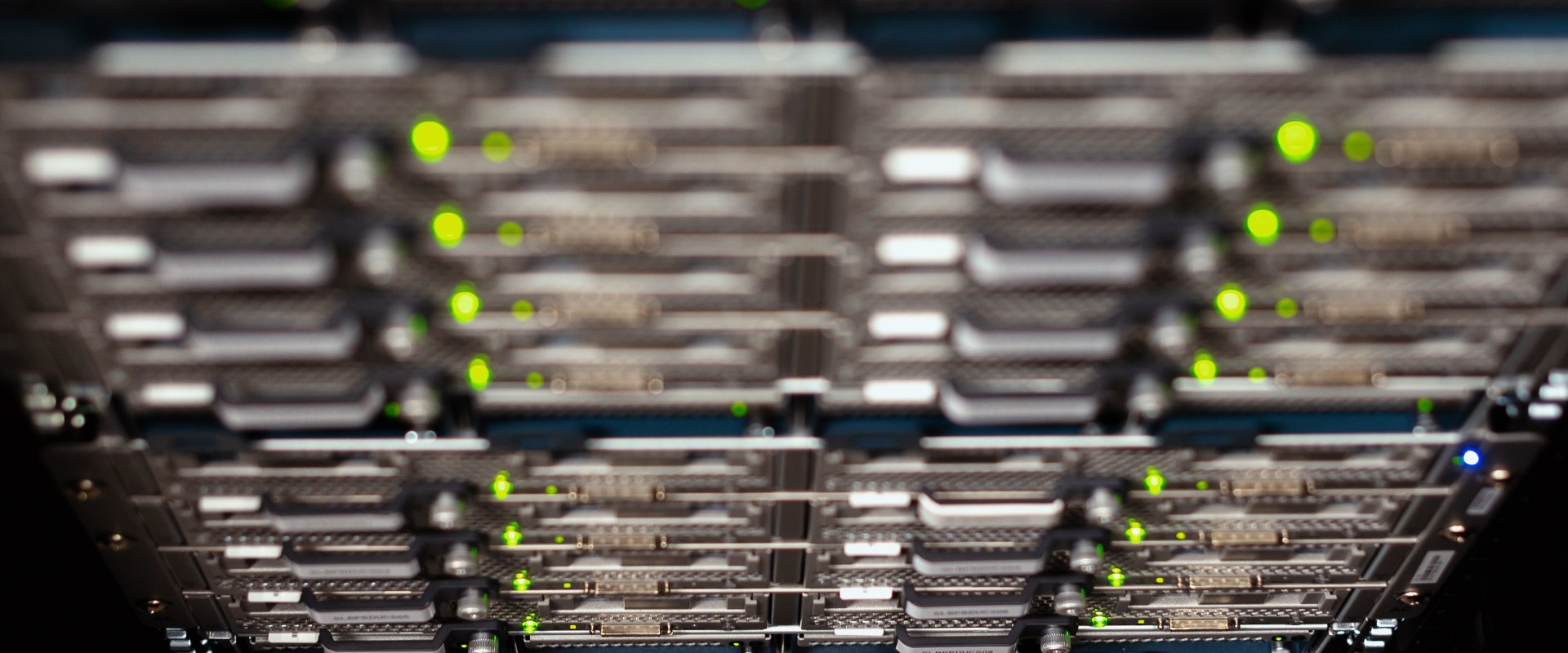 Powering Business Growth in Staten Island, NY With Unmetered Dedicated Servers and Telecommunications for Business